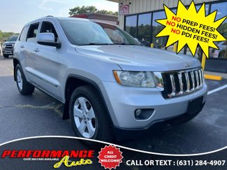 Used 2011 Jeep Grand Cherokee Laredo image 1