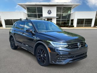 Used 2022 Volkswagen Tiguan SE R-Line image 1