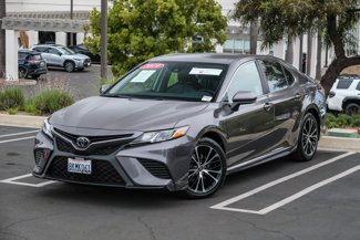 Certified 2019 Toyota Camry SE image 1