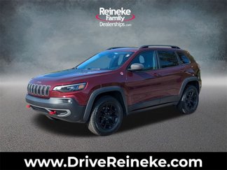 Used 2019 Jeep Cherokee Trailhawk w/ Cold Weather Group image 1