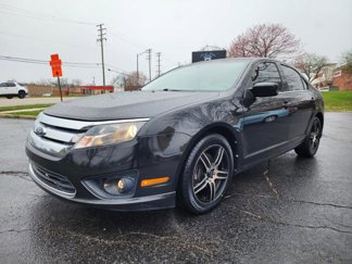Used 2010 Ford Fusion SE image 1