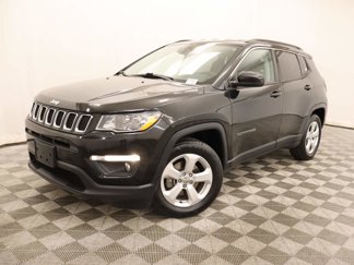 Used 2020 Jeep Compass Latitude image 1
