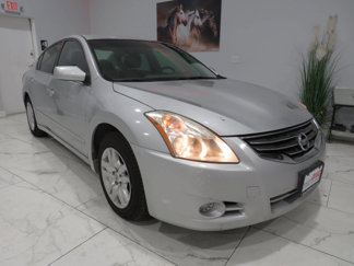 Used 2011 Nissan Altima 2.5 image 1