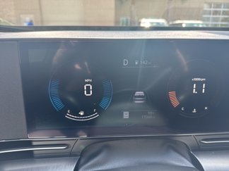 Certified 2024 Hyundai Kona SEL image 1