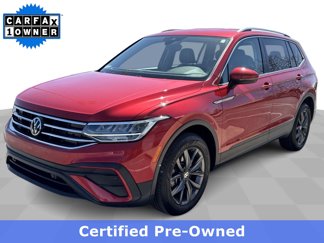 Certified 2022 Volkswagen Tiguan SE image 1
