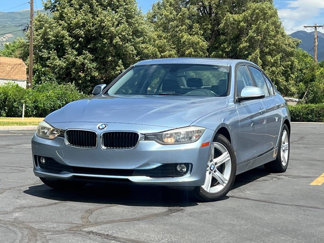 Used 2014 BMW 320i Sedan w/ Driver Assistance Package image 1