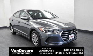 Used 2017 Hyundai Elantra SE w/ Cargo Package image 1
