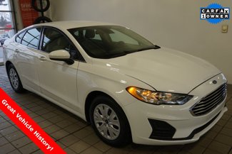 Used 2019 Ford Fusion S image 1