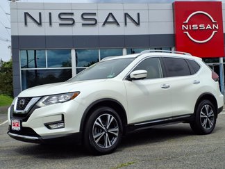 Used 2018 Nissan Rogue SL w/ Premium Package image 1