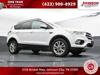 Used 2018 Ford Escape SEL image 1