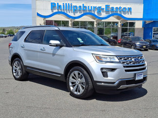 Used 2018 Ford Explorer Limited w/ Class II Trailer Tow Package image 1