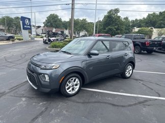 Used 2022 Kia Soul LX w/ Technology Package image 1