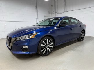 Used 2021 Nissan Altima 2.5 SR w/ SR Premium Package image 1