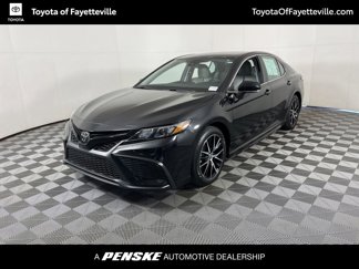 Certified 2023 Toyota Camry SE image 1