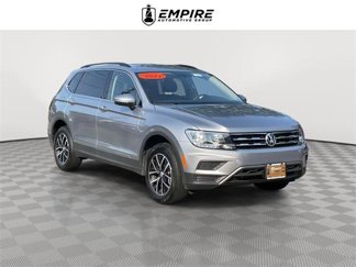 Used 2021 Volkswagen Tiguan SE image 1