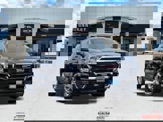Certified 2022 GMC Terrain SLE w/ Driver Convenience Package image 1