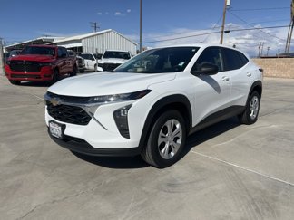 Used 2024 Chevrolet Trax LS image 1