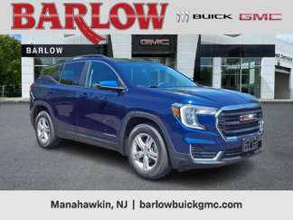 Used 2022 GMC Terrain SLE w/ Driver Convenience Package image 1
