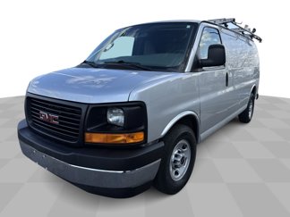 Used 2017 GMC Savana 2500 image 1