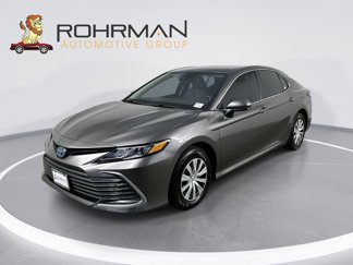 Used 2023 Toyota Camry LE image 1