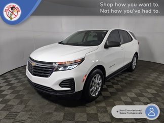 Used 2022 Chevrolet Equinox LS w/ LS Convenience Package image 1