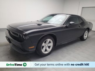 Used 2014 Dodge Challenger SXT image 1