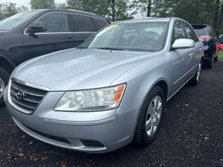 Used 2010 Hyundai Sonata GLS image 1