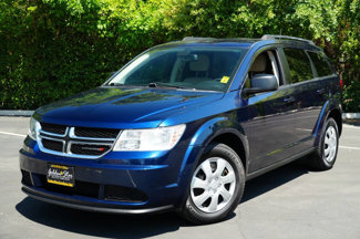 Used 2018 Dodge Journey SE image 1