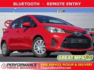 Used 2015 Toyota Yaris L image 1