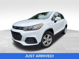 Used 2020 Chevrolet Trax LS image 1