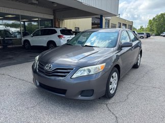 Used 2011 Toyota Camry image 1
