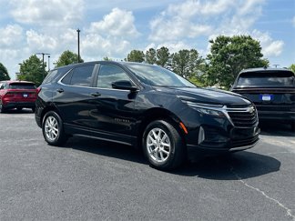 Used 2024 Chevrolet Equinox LT image 1