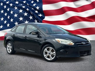 Used 2014 Ford Focus SE image 1