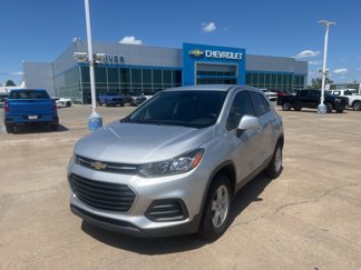 Used 2018 Chevrolet Trax LS image 1