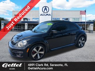Used 2013 Volkswagen Beetle 2.0T image 1