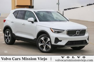 New 2025 Volvo XC40 B5 Core w/ Protection Package Premier image 1