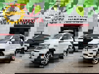 Used 2017 Volkswagen Tiguan S image 1