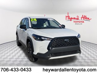 Certified 2024 Toyota Corolla Cross L image 1