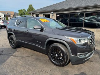 Used 2017 GMC Acadia SLT image 1