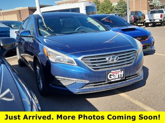 Used 2015 Hyundai Sonata SE image 1