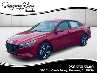 Used 2023 Hyundai Elantra SEL w/ Convenience Package image 1