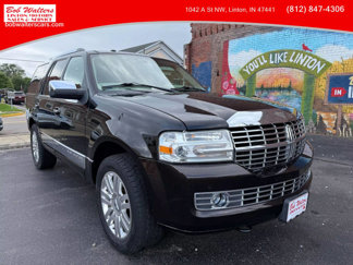 Used 2014 Lincoln Navigator 4WD image 1