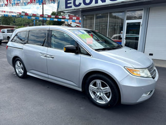 Used 2011 Honda Odyssey Touring image 1