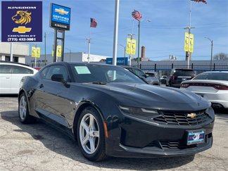 Used 2023 Chevrolet Camaro LT image 1