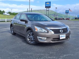 Used 2015 Nissan Altima 2.5 S w/ Special Edition Package image 1