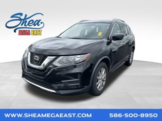 Used 2020 Nissan Rogue SV image 1
