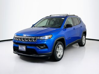Used 2022 Jeep Compass Latitude image 1