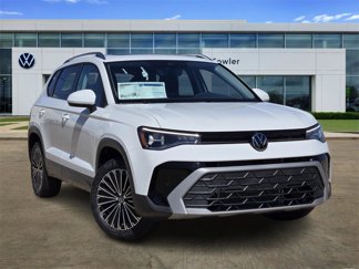 New 2025 Volkswagen Taos SE image 1