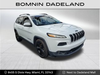 Used 2015 Jeep Cherokee Latitude image 1