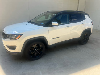 Used 2020 Jeep Compass Latitude image 1